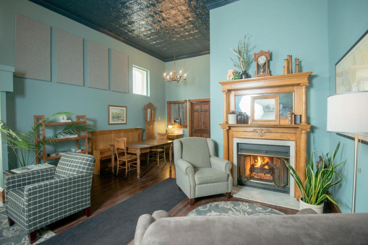 Inn At Cedar Crossing 斯特金贝 外观 照片